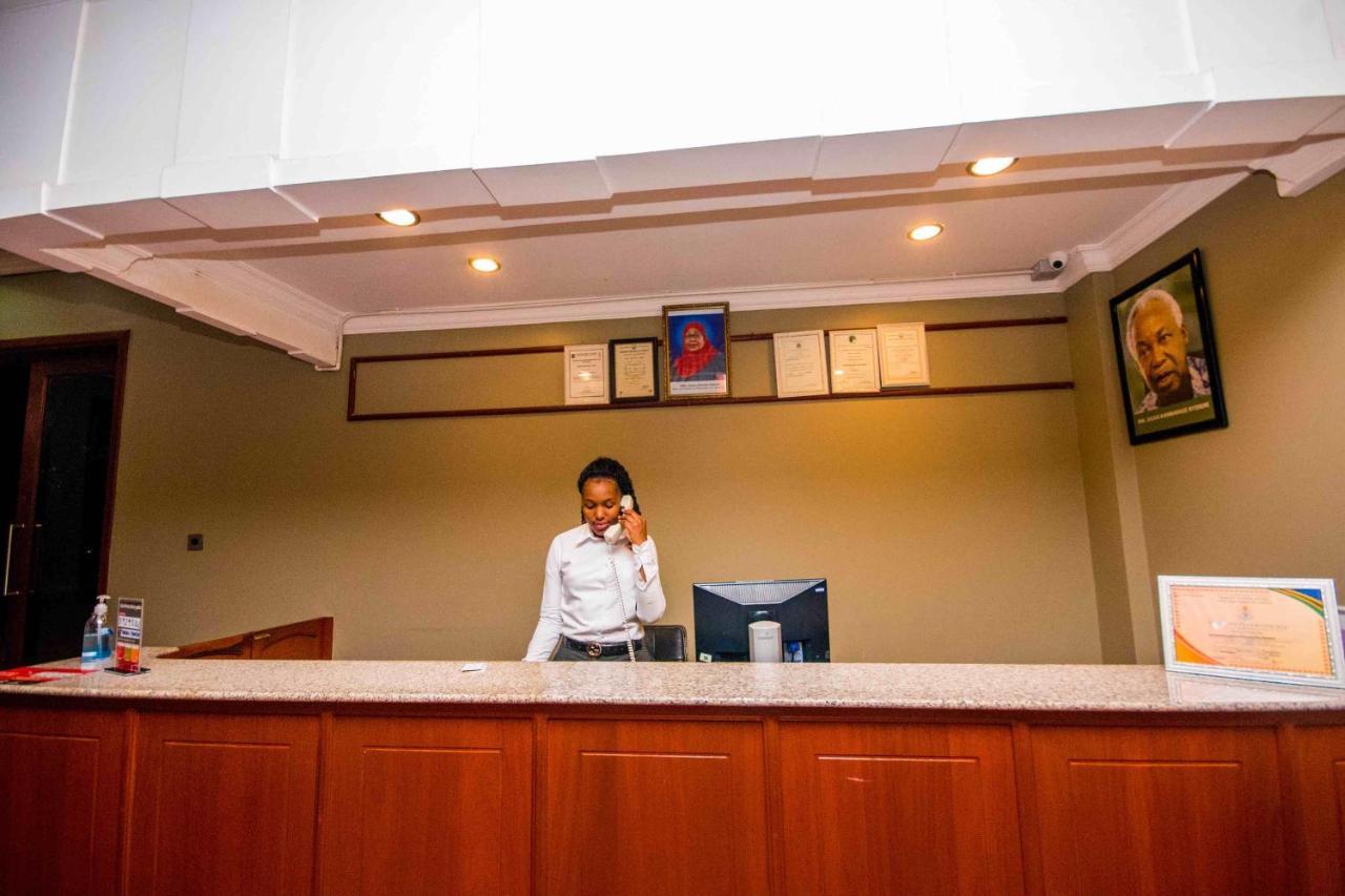 Panone Hotels - King'Ori Kilimanjaro Airport Моши Экстерьер фото